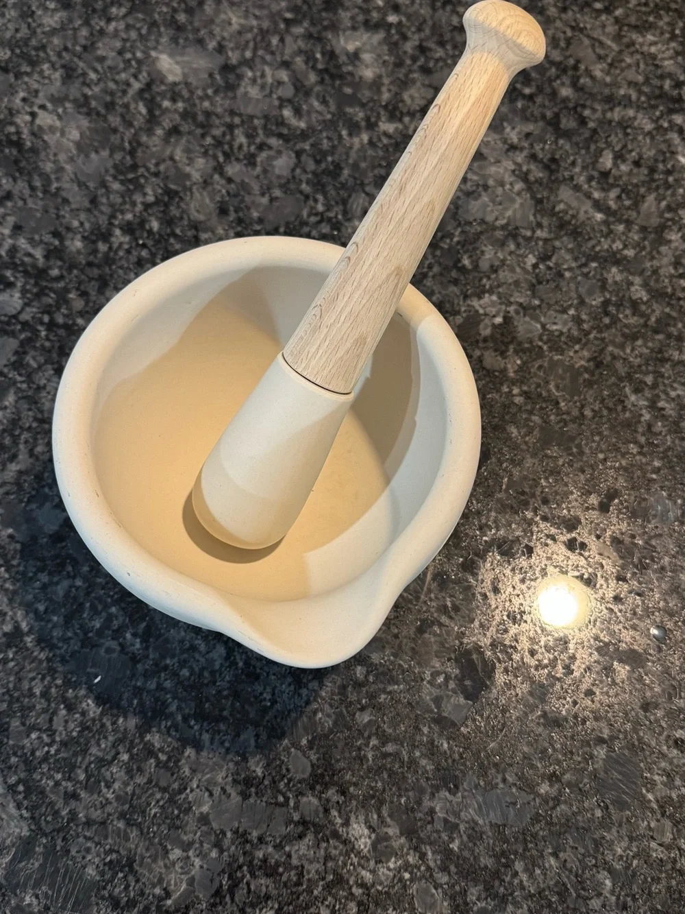 Milton Brook Wade Ceramic Mortar — Cream Finish